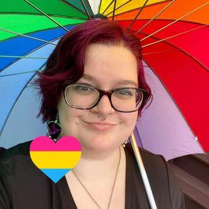 Meet your Posher, Elyse